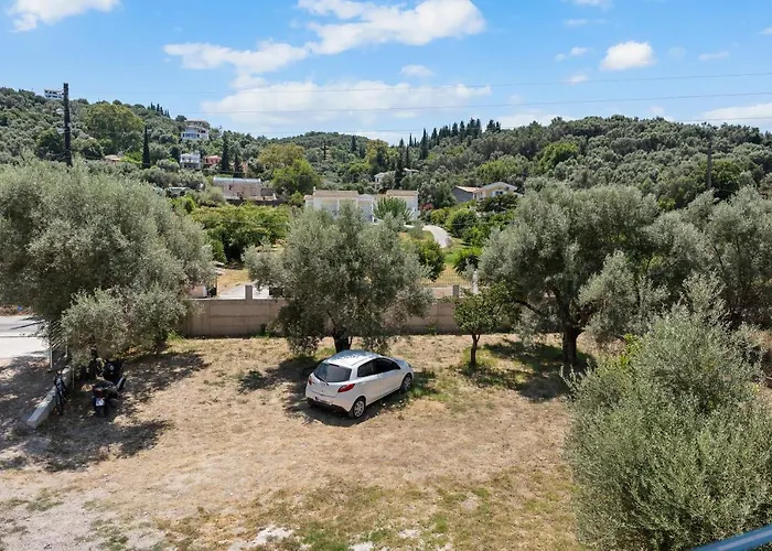 Robin's 4* Apolpaina