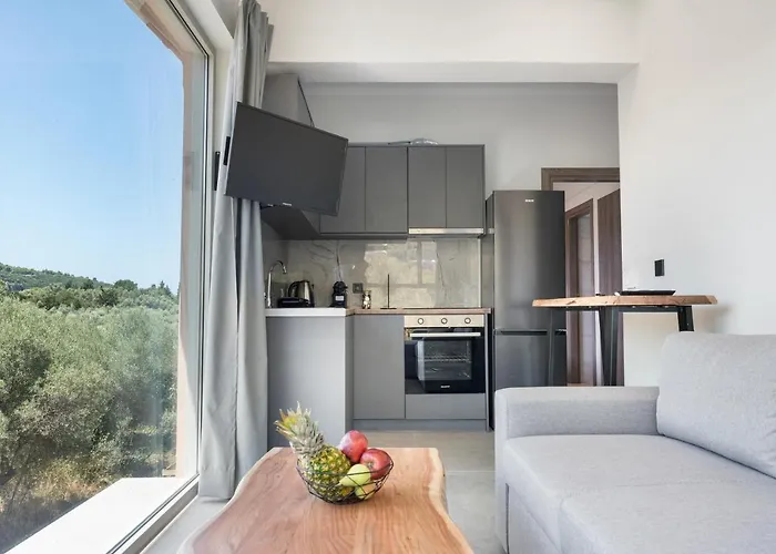 Aparthotel Robin's 4*